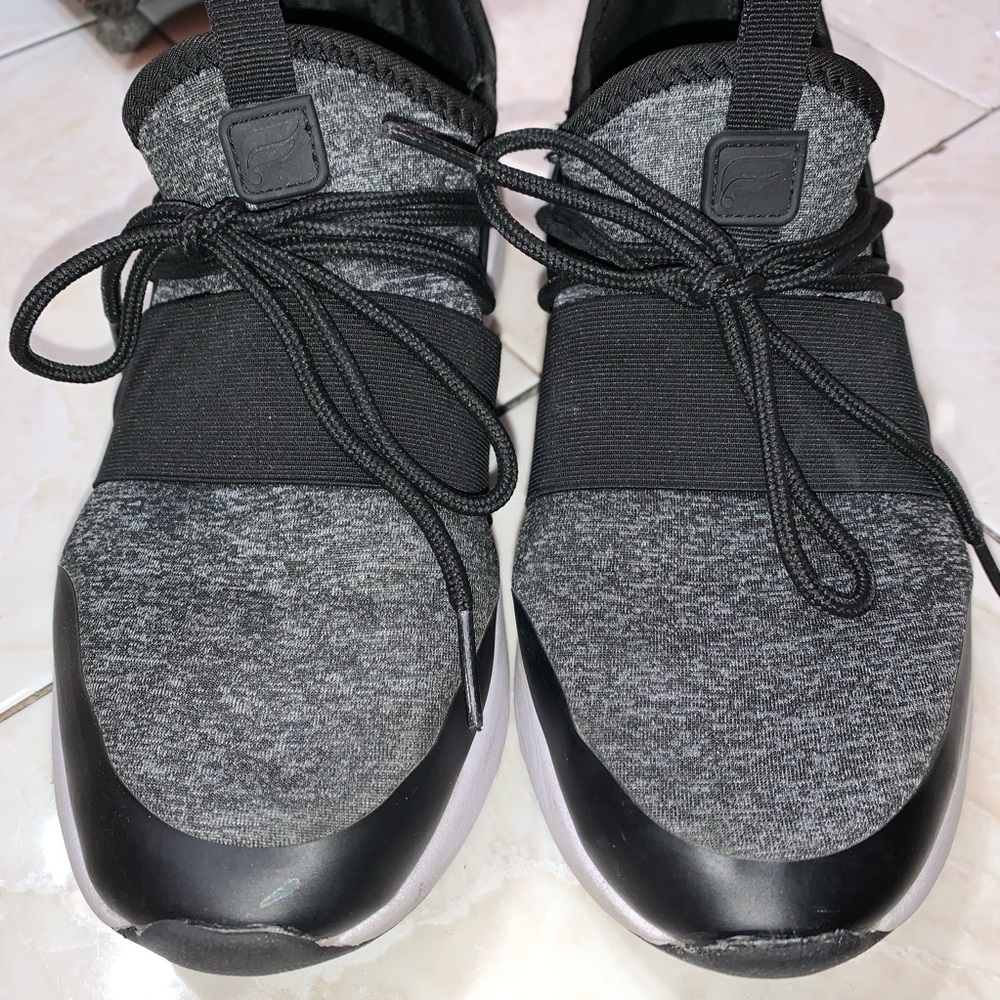 Fabletics Zuma Studio Sneaker